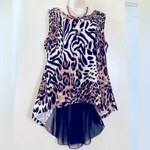 Animal printed blouse size 2X